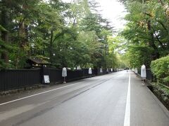 角館駅から歩いて武家屋敷が残る通りに到着。