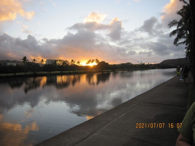 10/3<br />朝日<br />本日は運河沿いまで来ました。