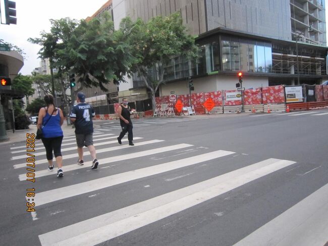 コーヒーに何<br /><br />４番の人どこへ