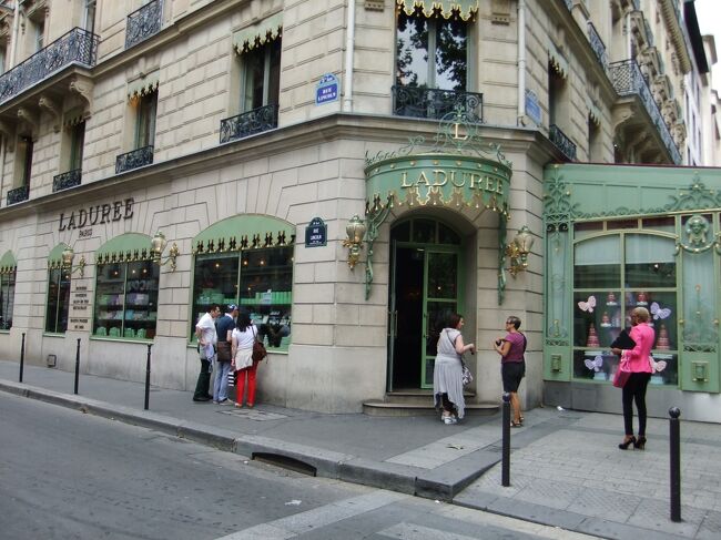 　ラデユレ<br /><br />　創業は１８６２年・・・<br />　<br />　日本は、幕末です・・・<br /><br />　