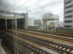 長岡駅に到着。