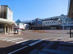 糸魚川駅に戻って来ました。まだ時間があるので…