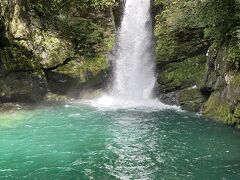 にこ渕で仁淀川ブルーを