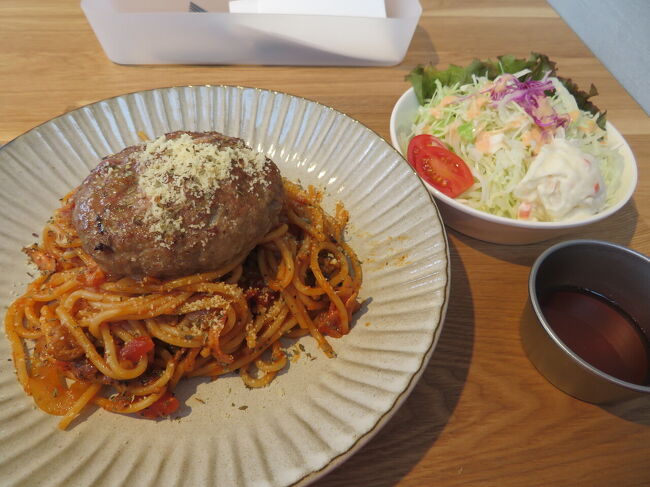 時間も残り少なくなり、ランチへ。<br />今年の4月開店のあさひ町珈琲店。<br />お店の方と相談し選んだのはこちら。<br />まるでお子様ランチ。薄味でちゃんと美味しい。<br />アツアツで寒かった体暖まる。