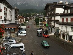 コルティナ・ダンペッツォ
Cortina d'Ampezzo

Hotel Europaにチェックイン。部屋からの眺め。