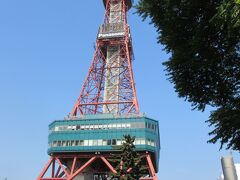 次は、地下鉄に乗ってテレビ塔まで出てきました。前に来たときにテレビ塔に登っていますがいつきたか覚えていません。