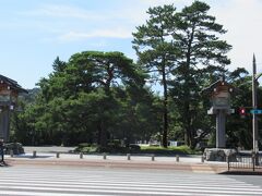 外宮前の信号です。ようやく外宮に到着