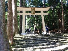 那智御滝　飛瀧神社

御滝そのものを御神体としてお祀りするお社です。



