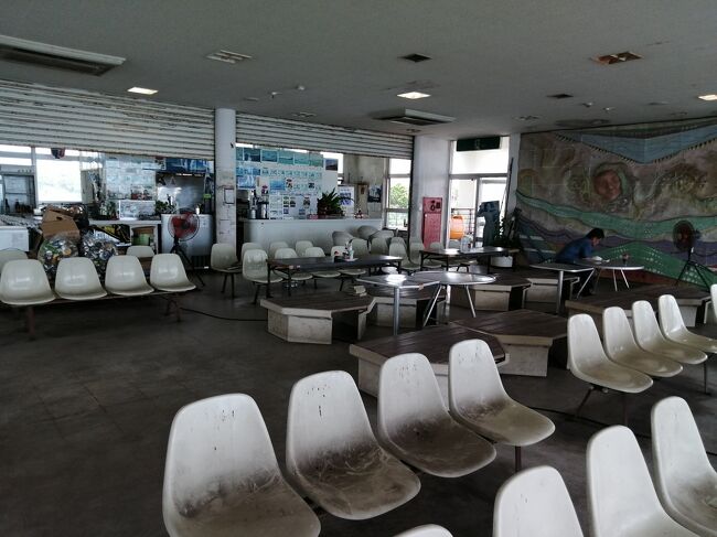 「みなと売店」<br />おそらく港湾関係者御用達の店だと思います。