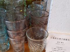 桜坂劇場の琉球ガラス。