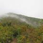 幽玄の魔の山／雪化粧を彩る紅葉☆谷川連峰 世界一危険な山で 秋ハイキング