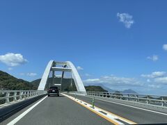 大矢野島へ
天門橋が１号橋　ここより島を結ぶ橋が5つかかり　天草5橋と呼ばれています
