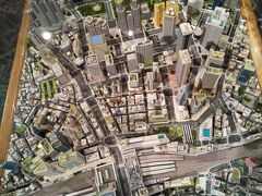 京王プラザホテルで開業50周年記念展示を見学
新宿駅西口ビル群　模型