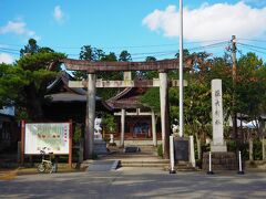 荘内神社は鶴ヶ岡城址に鎮座してる神社さんです

