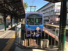 出町柳駅から比叡山電車。1両です。