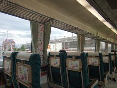 古川へ。
ここで新幹線へ乗り継ぐと思しき客が降りて行った。