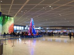 1日目：ツアーの集合場所は成田空港第１旅客ターミナル