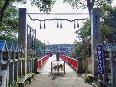 開運橋

　全長106mで，上路カンチレバー橋として日本に現存する最古のものらしい。国の有形文化財にも登録されている。