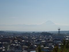 韮崎市と富士山