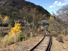 足尾本山駅への貨物線跡