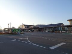 夜行バスで高崎駅に到着後、JR高崎線の新町駅からバスで上野村へ。片道運賃よりも安くお得な「一日フリー乗車券」（1500円）を利用。乗客は自分を含め2人のみ。