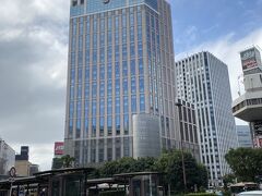 【Yokohama Bay Sheraton Hotel & Towers (横浜ベイシェラトンホテル & タワーズ)】

14日間の隔離を経て、漸く、解放～！家族の住む横浜へ～
