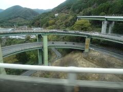 河津七滝ループ橋(七滝高架橋)