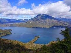 2日目は半月山ハイキング