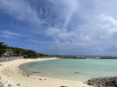 前浜で帰りのフェリーの時間までぼーっとします。