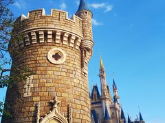 再びシンデレラ城周辺をぶらり。