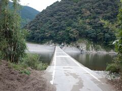 岩間沈下橋