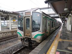 福島駅からJR東北本線に乗り換えて南下します。