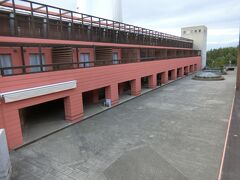 朝の星野リゾートテラスから

ひっそりしています。

