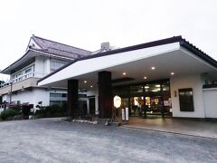 前泊している飯坂温泉の旅館で朝を迎えます。