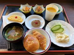 宿泊したホテルセレクトイン浜松駅前は、朝食付きでリーズナブルです。