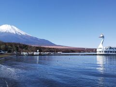 スバラシイ景色☆
富士山と白鳥の遊覧船☆