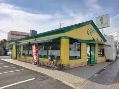 次はグルメです。グリーンコーナー築地橋店に行ってきました。和歌山城から西に１キロ位行った所にあります。