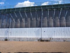 ｢旧JR大社駅前｣バス停で下車　　国の重要文化財にも指定されている駅舎を見学しようとしたのですが、2021年（令和3年）2月1日から2025年（令和7）年12月20日まで解体工事中との事(>_<)
完全にリサーチ不足でした・・・