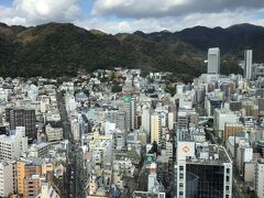 29階にある「神戸望海山」まで上がってきたけど、見晴らしは最高！