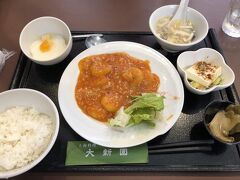 入りやすそうだったお店で、ランチセットをいただきました。