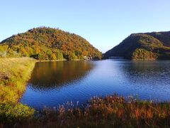 最初の目的地点。
西宮市北部、山口町、金仙寺湖（丸山ダム）。
1980年頃に完成した西宮市北部の水がめだ。六甲の裏側にある。