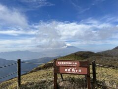 駒ヶ岳の山頂駅に着きました。
富士山展望台からの眺め。