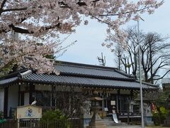 こちらは大阪市佃にある田蓑神社です。