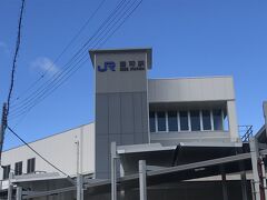 膳所駅で下車。米原駅までの乗車券はこちらで回収となった。なぜか？