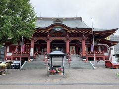 少し歩いて成田山新栄寺へ。ここは初詣で有名な新勝寺の札幌別院で、真言宗智山派のお寺です。