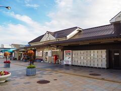 三陸鉄道の「宮古駅」

その横から綺麗な建物の宮古市役所（イーストピアみやこ）に渡れる通路があるので、上がってみました
