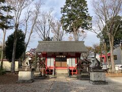 こちらが諏訪八幡神社

大きな狛犬さんも大きなマスクをお召し