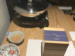 たくさんお昼ご飯を食べましたが、観光してお腹が空きました。
