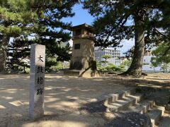 さて、少し飛びますが、徳島城跡までやって来ました。