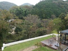 湯ヶ島温泉の「湯道」♪
白壁のカフェ